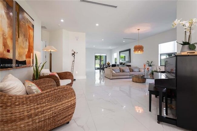 Foto del edificio - 17320 SW 92nd Ct