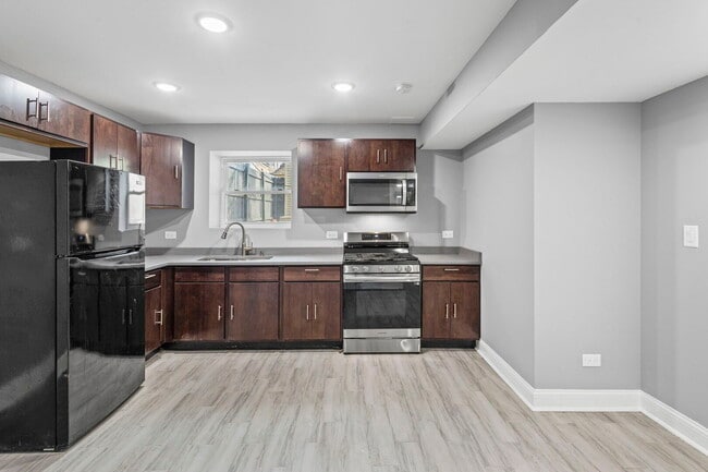 Foto del edificio - 1841 S Kedzie Ave