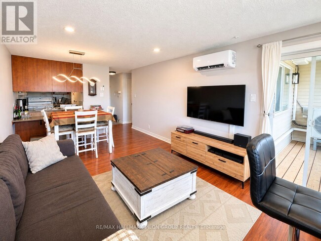 Building Photo - 6532 Bilberry Dr.