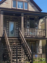 Building Photo - 3600 2400