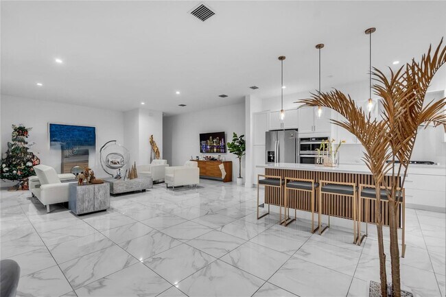 Foto del edificio - 4363 NW 81st Ave