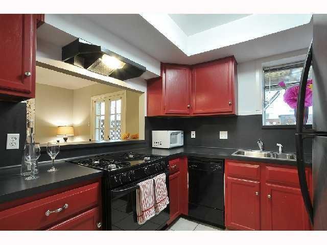 Foto del edificio - 910 E 32nd St