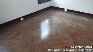 Foto del edificio - 1427 Schley Ave