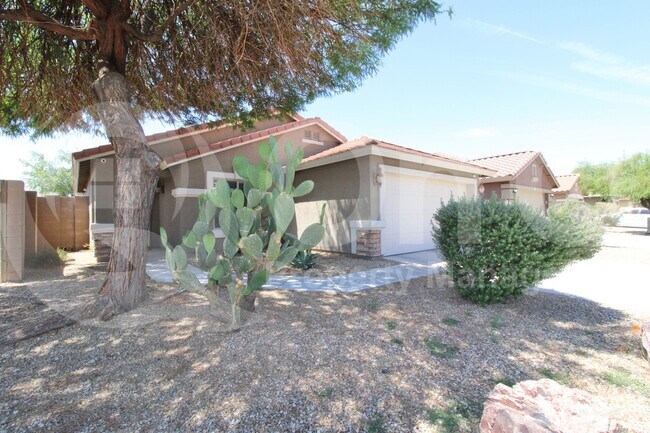Building Photo - 25835 W Whyman St