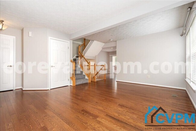 Photo - 809 Patuxent Run Cir Townhome
