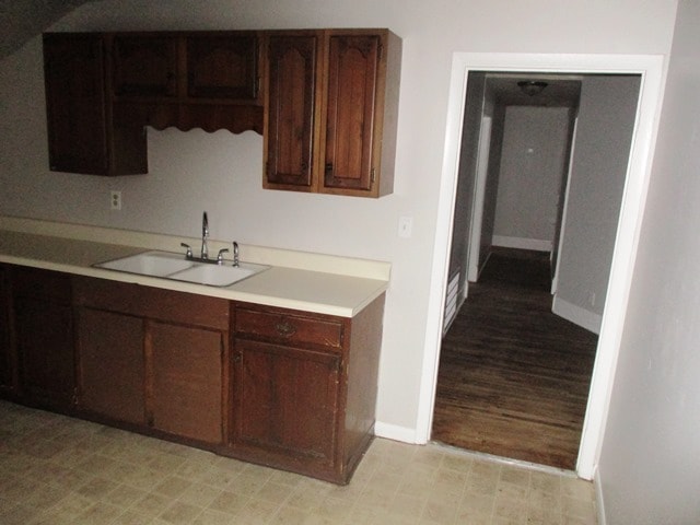 Foto del edificio - 508 E Chestnut St