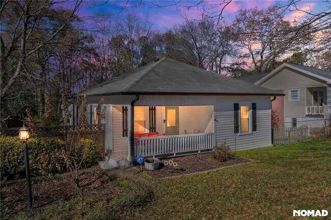 Building Photo - 2218 Dunseath Ave NW