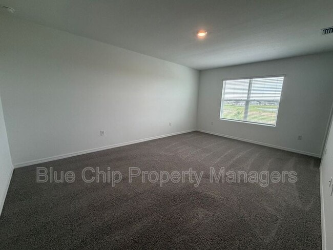 Building Photo - 10621 Quail Grv Wy
