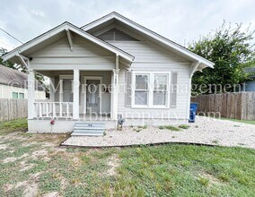 Building Photo - 1407 N Preston St