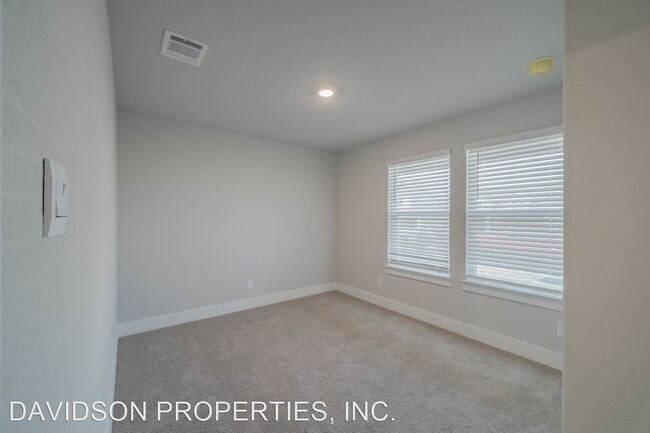 Building Photo - 4 br, 2 bath House - 4518 Nueces Path