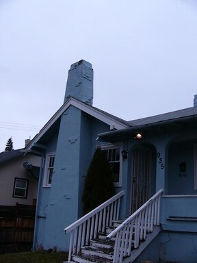 Building Photo - 935 Pacific Ter