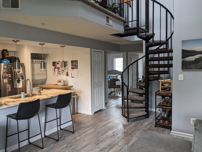 Foto del edificio - 6001 Mersey Oaks Way