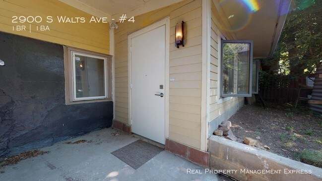 Building Photo - 2900 S Walts Ave