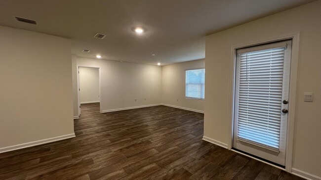 Building Photo - 17128 Muse St