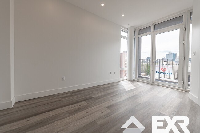 Building Photo - 1111 Fulton St