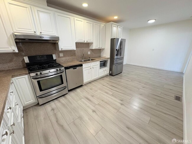 Foto del edificio - 848 Girard St