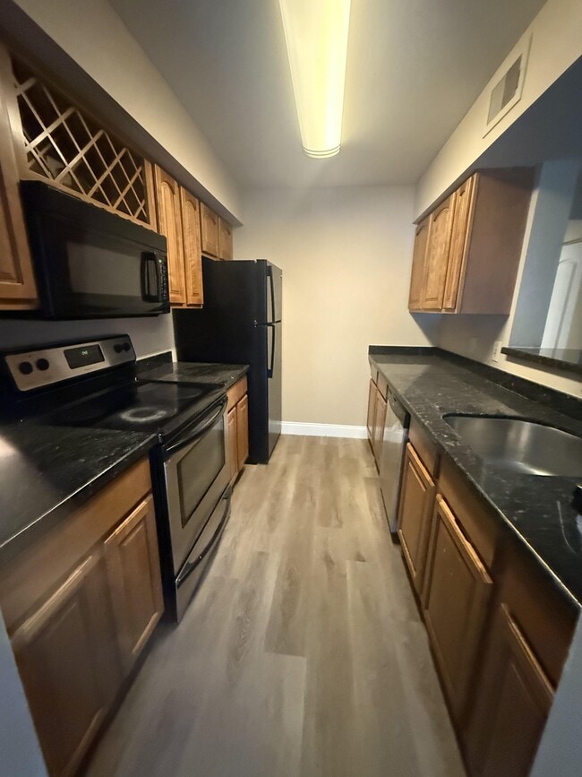 Photo - 2460 NW 33rd St House