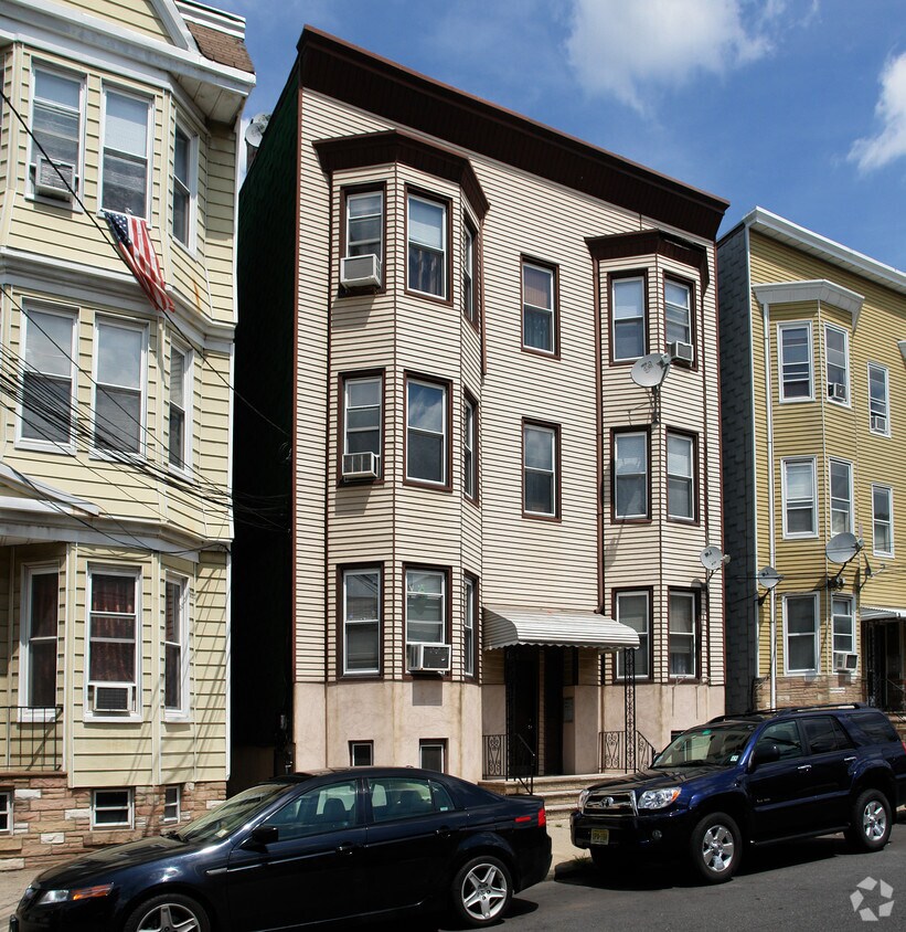 145 Johnston Ave, Kearny, NJ 07032 Apartments in Kearny, NJ
