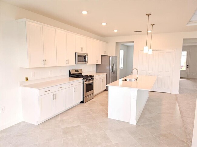 Building Photo - 4870 Seafoam Trl