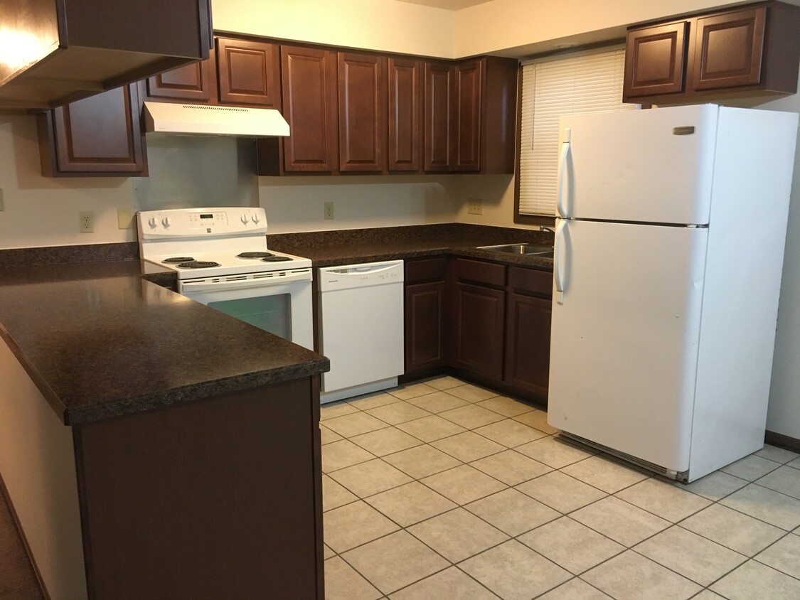 Primary Photo - 2036 Brookhaven Dr