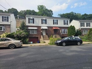 Building Photo - 49 Beechwood Ave