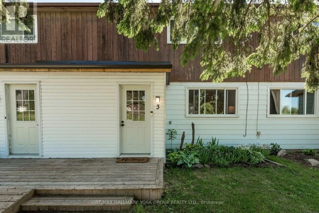 Building Photo - 3170 15th Sideroad