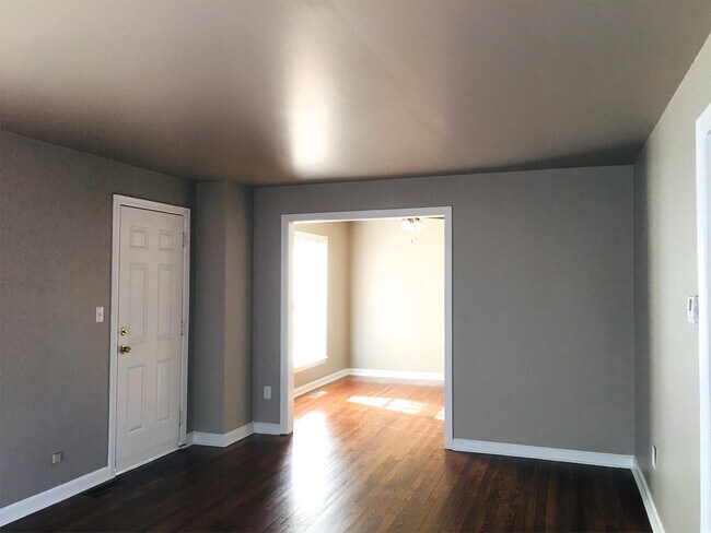 Foto del edificio - 2724 NW 46th St