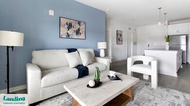 Building Photo - 12525 Tibbets Ln