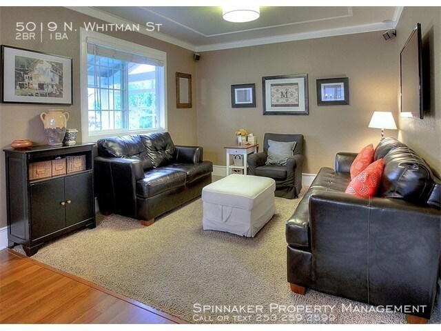 Building Photo - Very Nice Point Defiance Cottage!