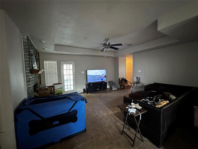 Foto del edificio - 401 Scrub Oak Ct