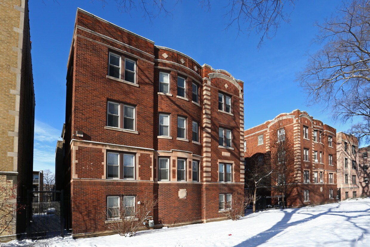 Building Photo - 125-133 Clyde Ave