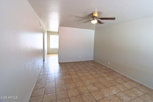 Building Photo - 4704 E Caballero St