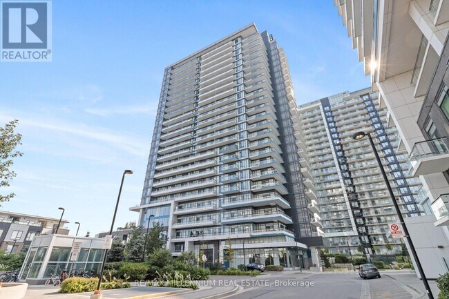Photo du bâtiment - 2560 Eglinton Ave W