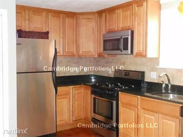 Building Photo - 30 Glen St