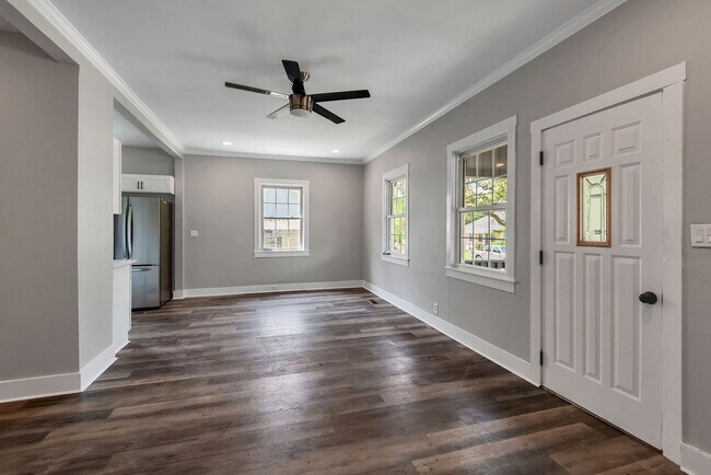 Foto del edificio - Beautiful 3 Bed 1 Bath Home in Old Hickory