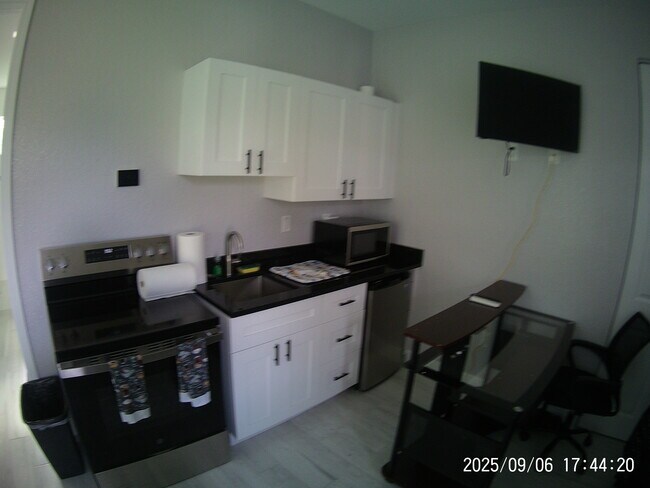 Cocina pequeña - 11098 Yellow Hammer Rd