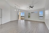 Foto principal - 1440 Lake Shadow Cir