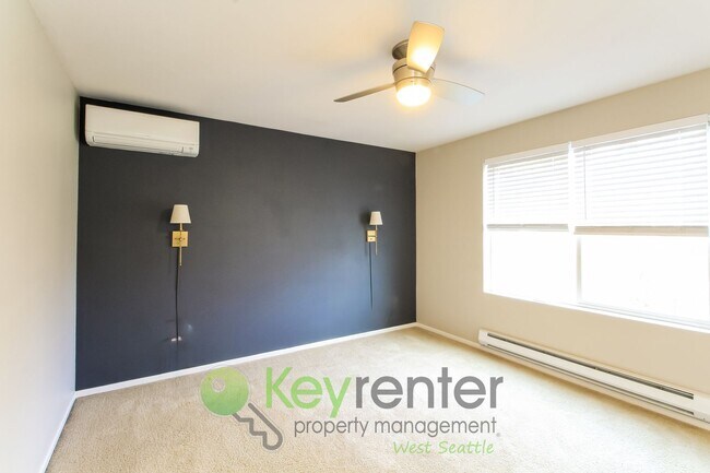 Foto del edificio - **Rent Incentive** Premier 3-Bed Home in a Coveted Seattle Community