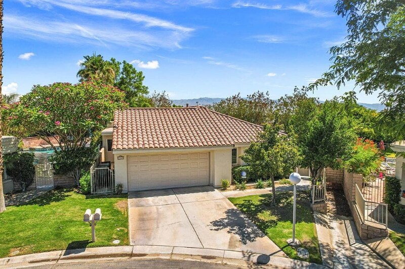 Foto principal - 43250 Via Magellan Dr