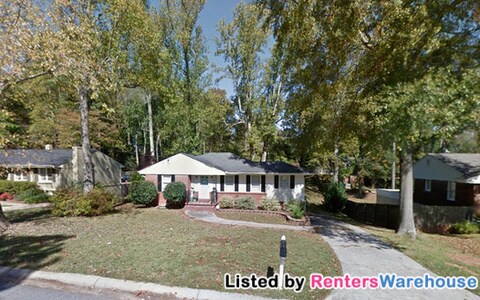 Primary Photo - 1175 Pinehurst Dr SE