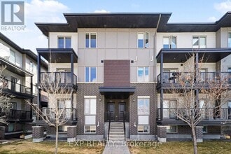 Building Photo - 2383 Tenth Line Rd