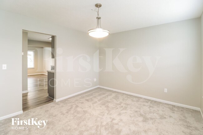 Building Photo - 6955 Autumn Glen Dr