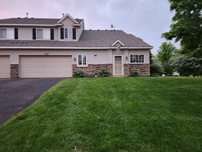 Building Photo - 1569 Alphon Dr