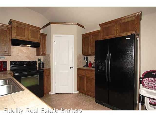 Foto del edificio - 3 br, 2 bath House - 2228 NW 196th St