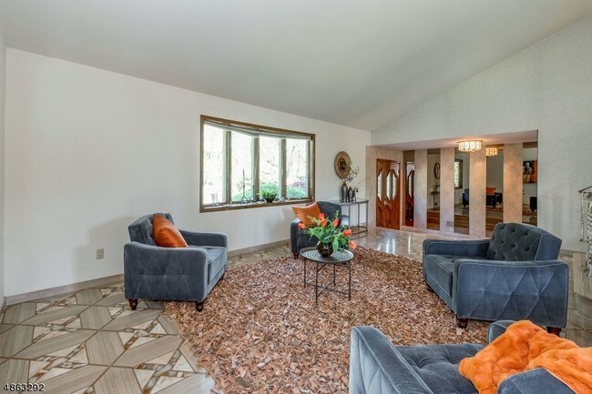 Foto del edificio - 408 Cranford Ave