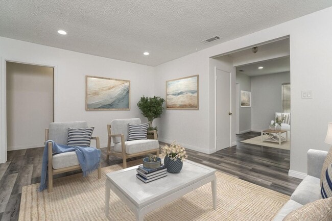 Building Photo - WONDERFUL BUENA PARK HOME FOR LEASE!!  NEW ON MARKET!!