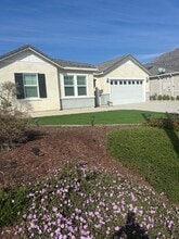 Building Photo - 7869 Boot Straps Ct