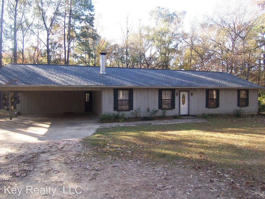Primary Photo - 175 N Dogwood Ln