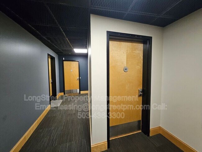 Foto del edificio - 12600 SW Crescent St
