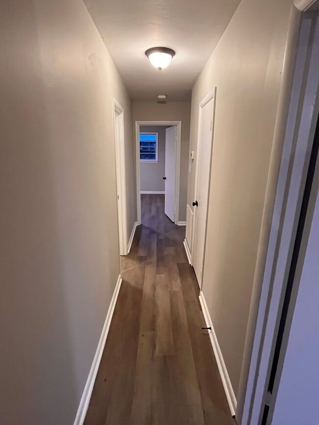 Foto del edificio - Newly Renovated Throughout!